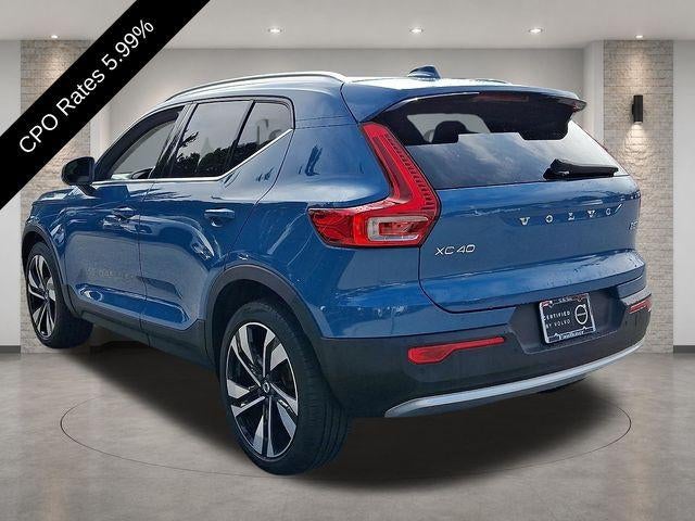 2023 Volvo XC40 B5 AWD Ultimate Bright Theme