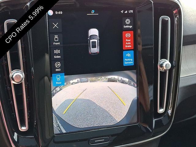 2023 Volvo XC40 B5 AWD Ultimate Bright Theme