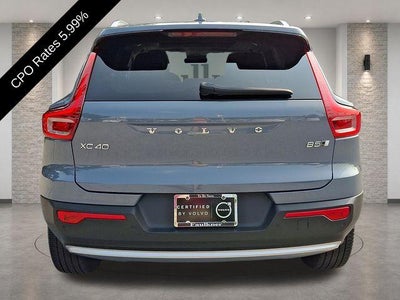 2023 Volvo XC40 B5 AWD Ultimate Bright Theme