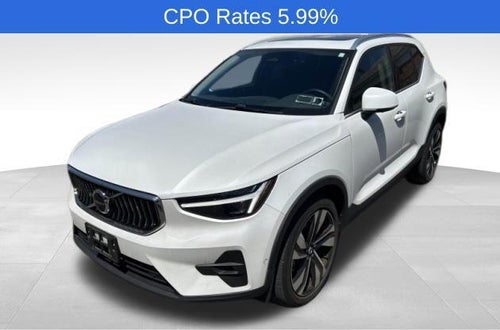 2023 Volvo XC40 B5 AWD Ultimate Bright Theme