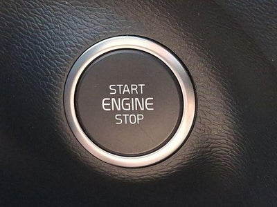 2023 Volvo XC40 B5 AWD Ultimate Bright Theme