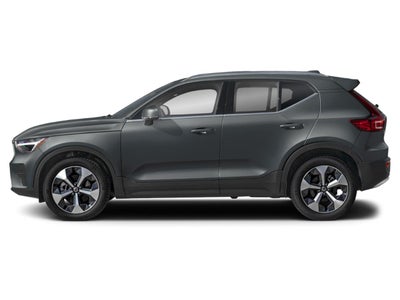 2025 Volvo XC40 B5 AWD Plus Dark Theme