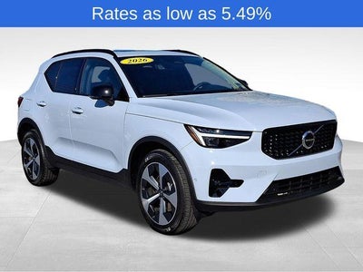 2026 Volvo XC40 B5 AWD Plus
