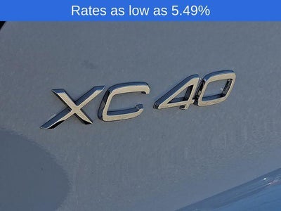 2026 Volvo XC40 B5 AWD Plus