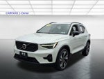 2024 Volvo XC40 B5 AWD Ultimate Dark Theme