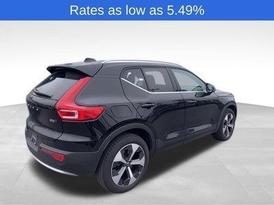 2023 Volvo XC40 B5 AWD Plus Bright Theme