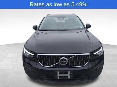 2023 Volvo XC40 B5 AWD Plus Bright Theme