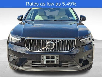 2023 Volvo XC40 B5 AWD Plus Bright Theme