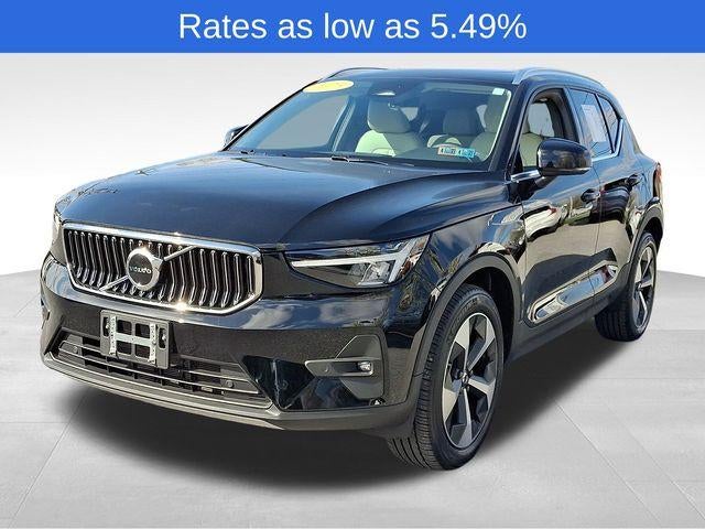 2023 Volvo XC40 B5 AWD Plus Bright Theme