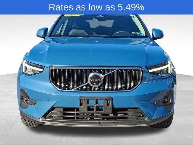 2023 Volvo XC40 B5 AWD Plus Bright Theme