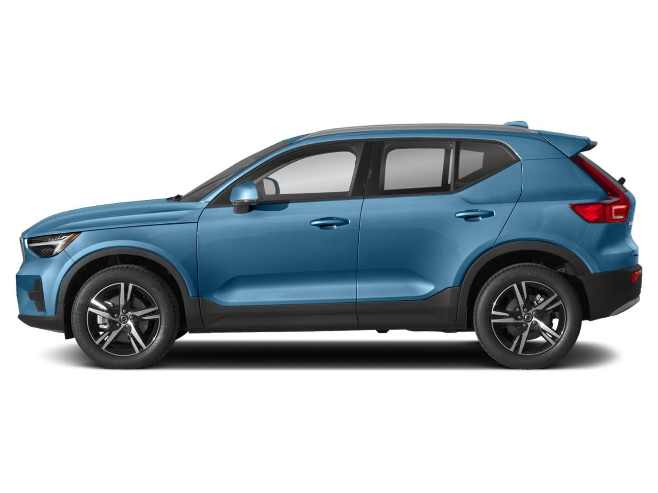 2023 Volvo XC40 B5 AWD Plus Bright Theme