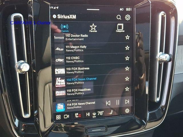 2023 Volvo XC40 B5 AWD Plus Dark Theme