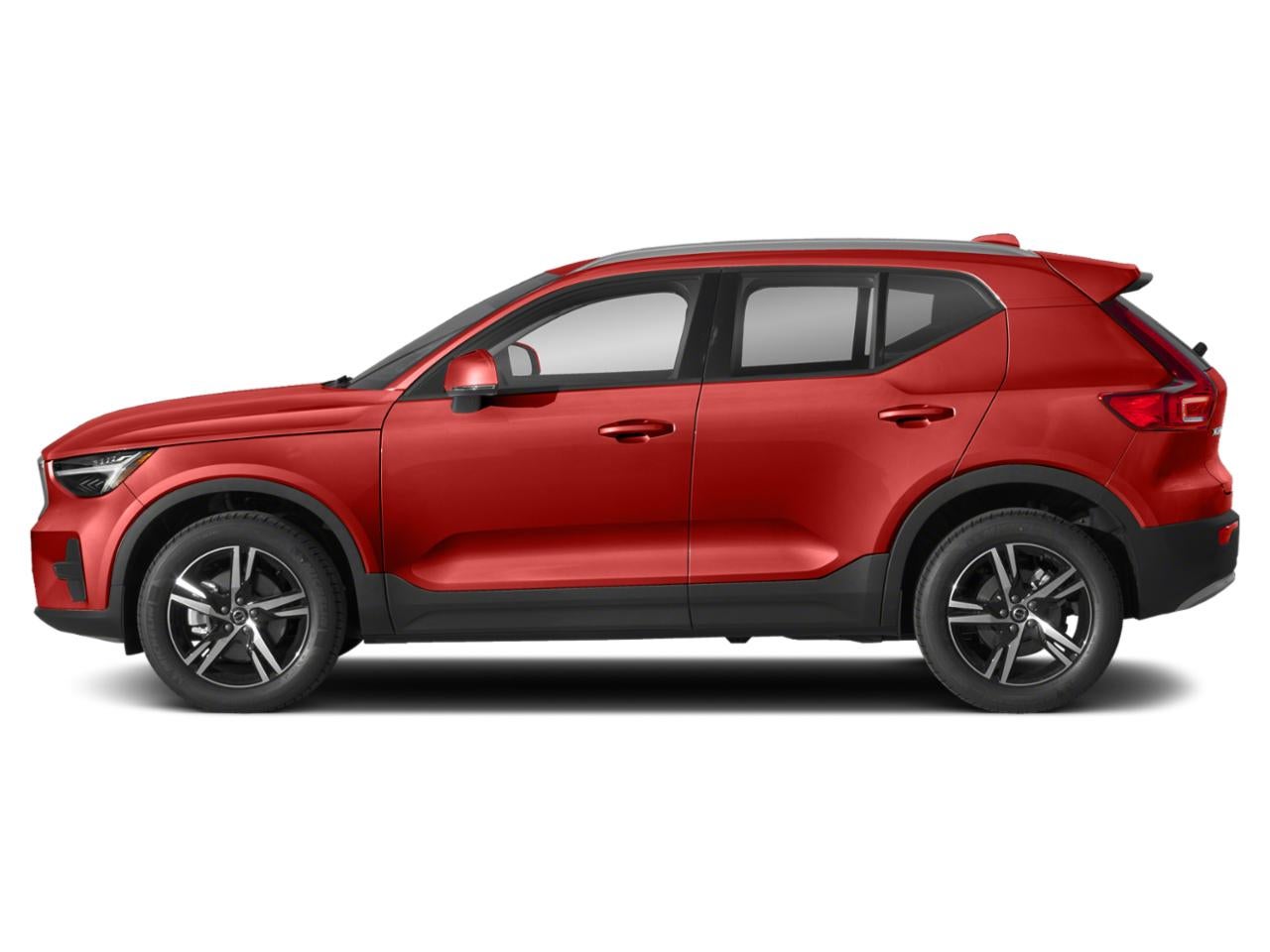 2023 Volvo XC40 B5 AWD Plus Dark Theme