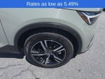 2023 Volvo XC40 B5 AWD Plus Dark Theme