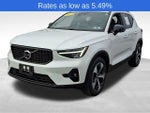 2023 Volvo XC40 B5 AWD Plus Dark Theme