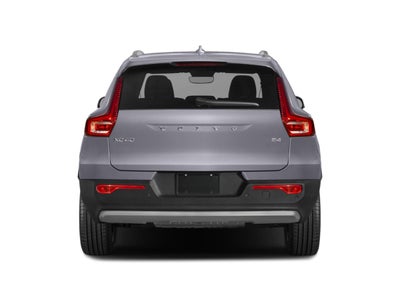 2023 Volvo XC40 B5 AWD Plus Dark Theme