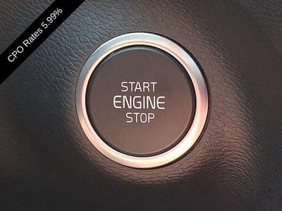 2023 Volvo XC40 B5 AWD Plus Dark Theme
