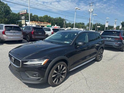 2024 Volvo V60 Cross Country B5 AWD Ultimate