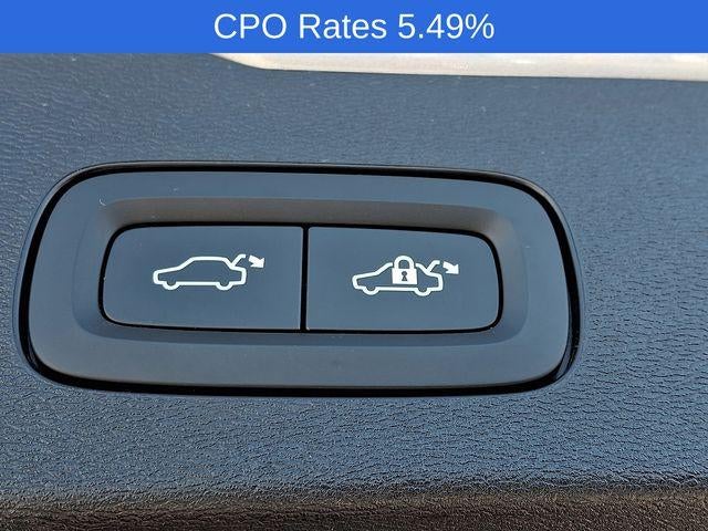 2025 Volvo V60 Cross Country B5 AWD Plus