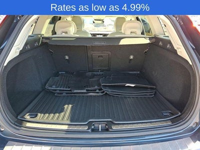 2024 Volvo V60 Cross Country B5 AWD Plus