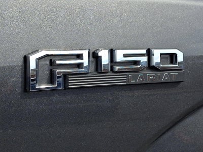 2019 Ford F-150 LARIAT 4WD SuperCrew 5.5' Box