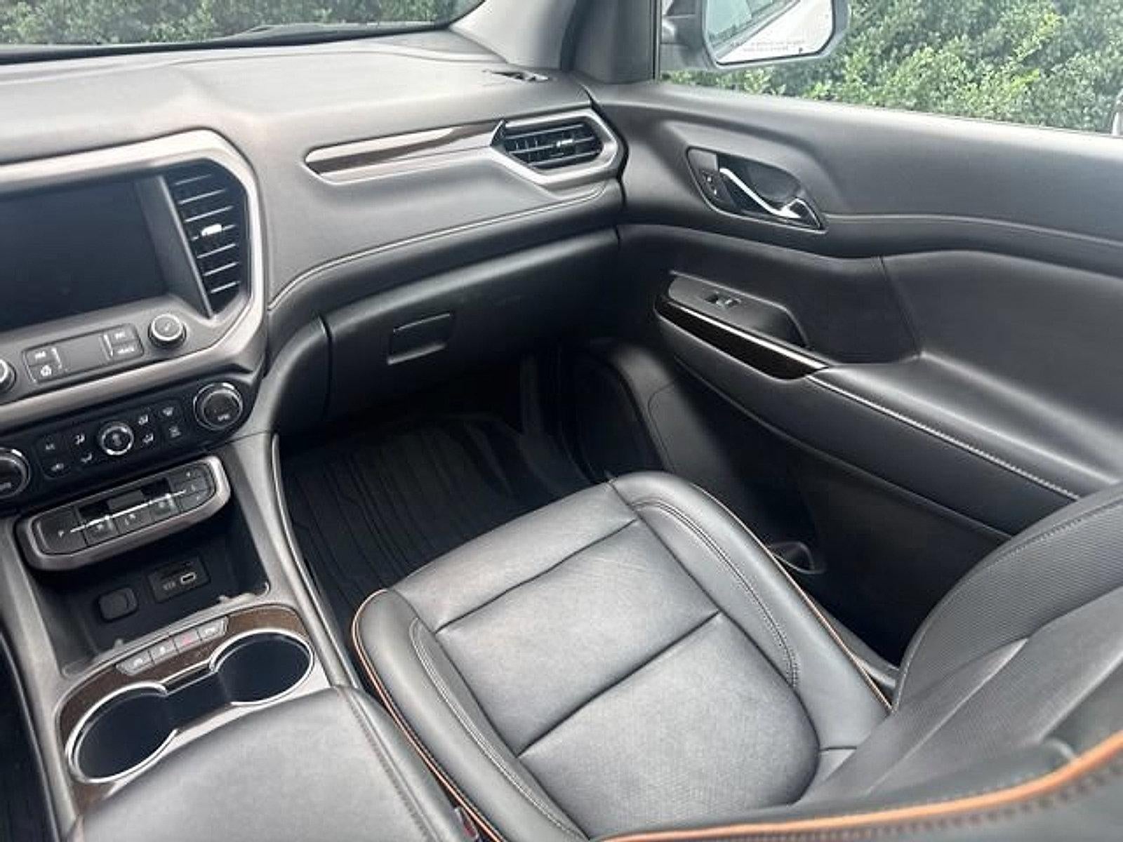 2022 GMC Acadia AWD AT4