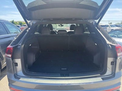 2024 Volkswagen Atlas Cross Sport 2.0T SEL Premium R-Line 4MOTION