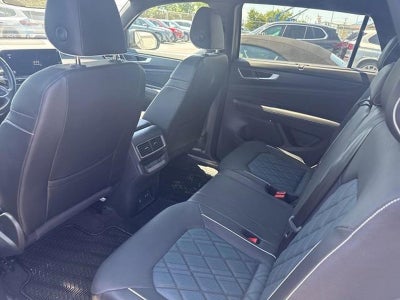 2024 Volkswagen Atlas Cross Sport 2.0T SEL Premium R-Line 4MOTION