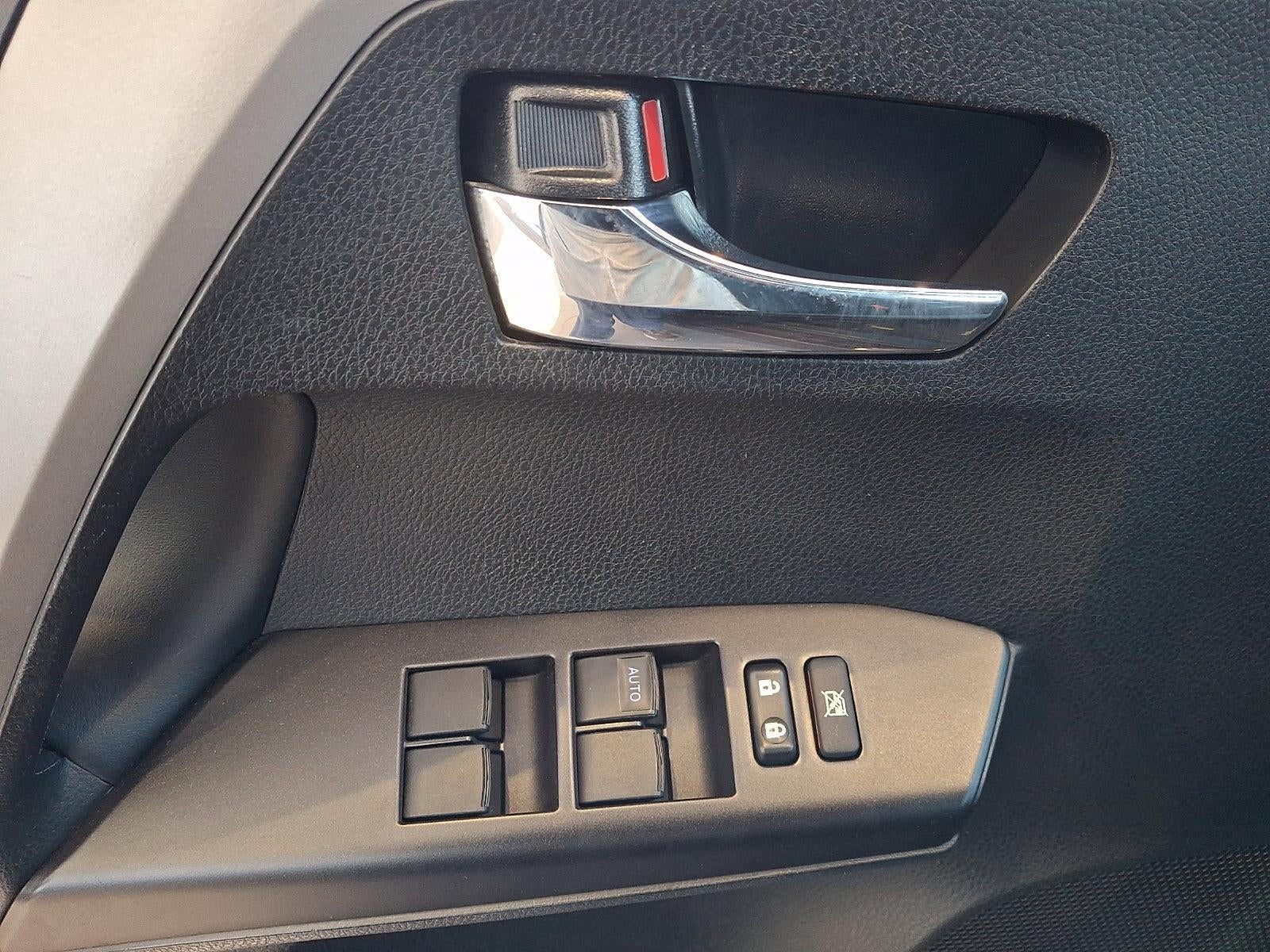 2018 Toyota RAV4 XLE AWD (Natl)