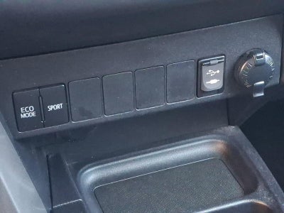 2018 Toyota RAV4 XLE AWD (Natl)