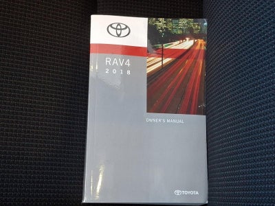 2018 Toyota RAV4 XLE AWD (Natl)