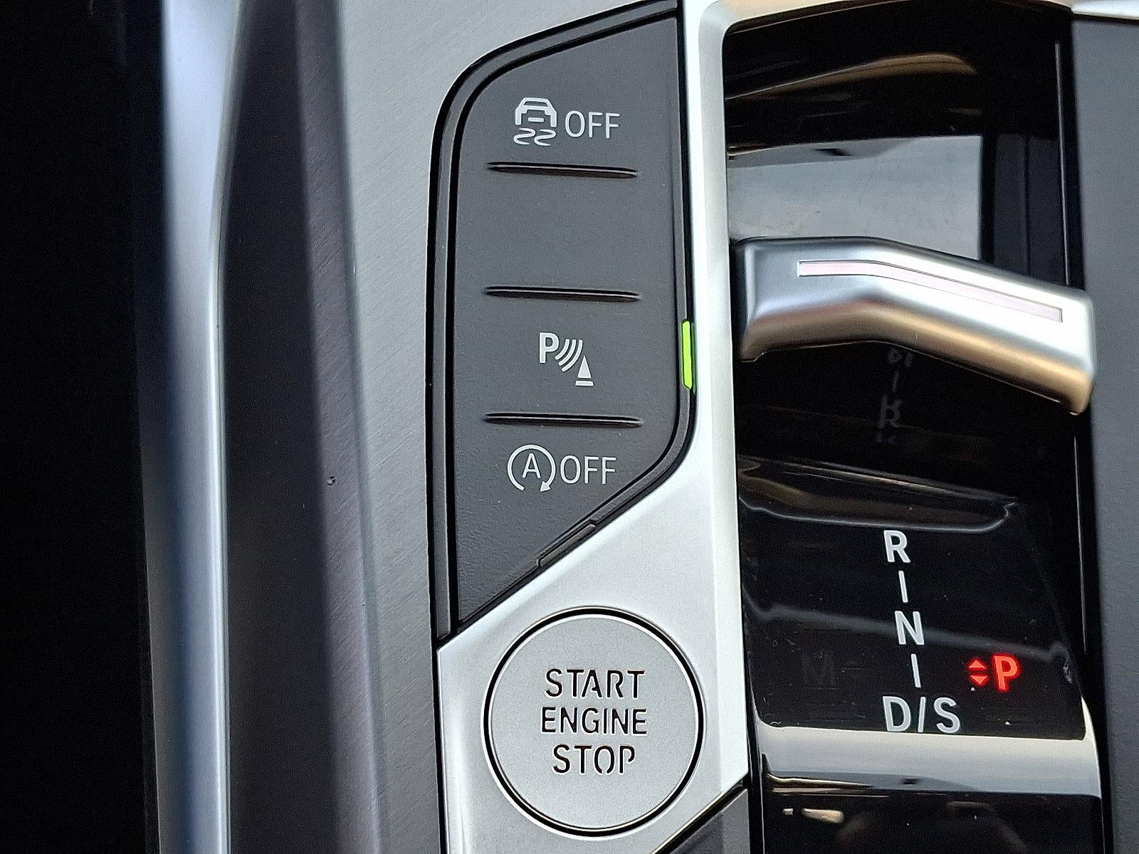 2025 BMW 230i xDrive Coupe