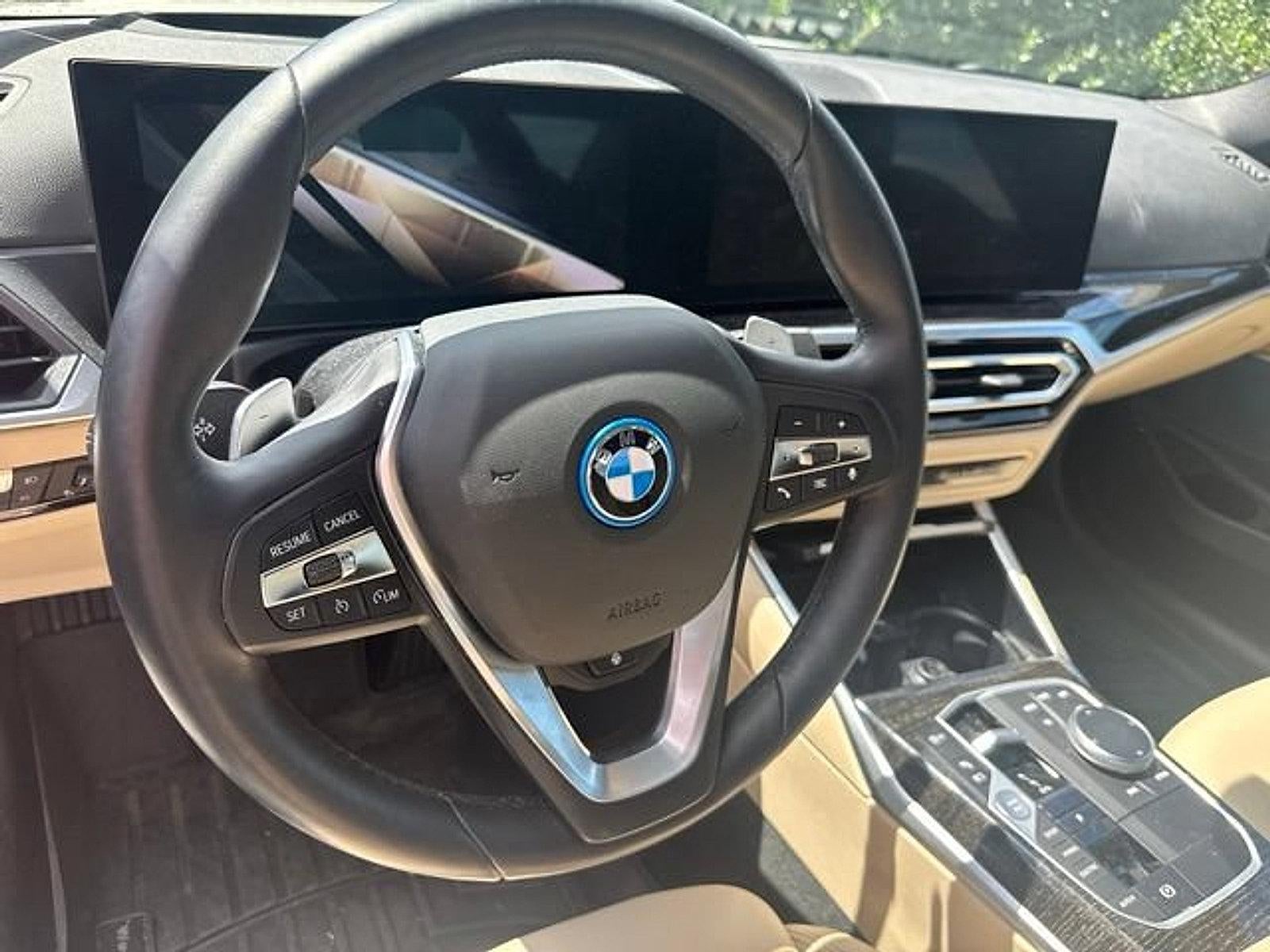 2023 BMW 330e xDrive Plug-In Hybrid