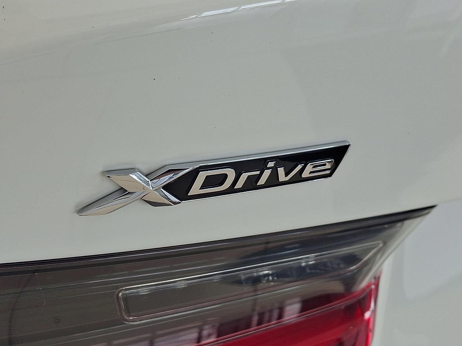 2023 BMW 330e xDrive Plug-In Hybrid