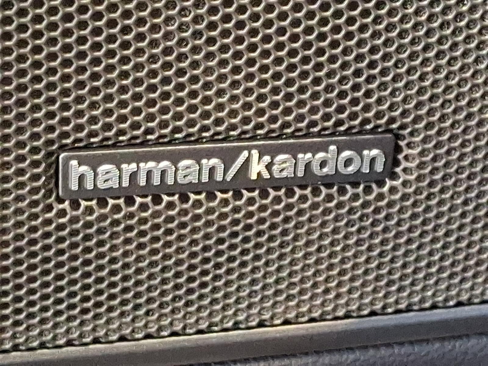 2025 BMW 330i xDrive Sedan