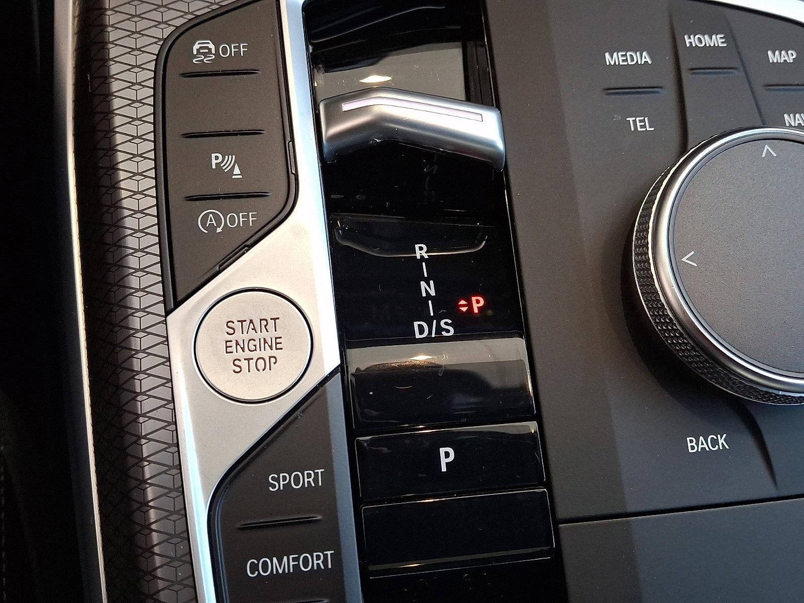 2025 BMW 330i xDrive Sedan