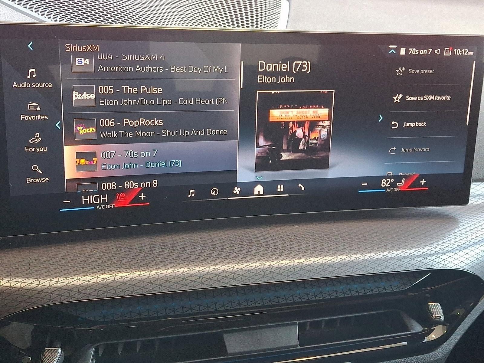 2025 BMW 330i xDrive Sedan