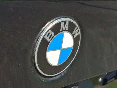 2025 BMW 330i xDrive Sedan