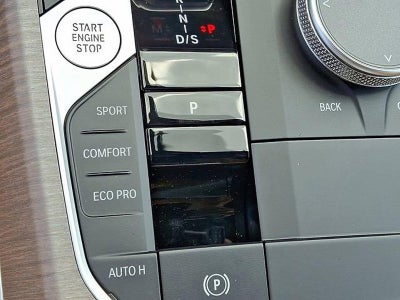 2025 BMW 330i xDrive Sedan