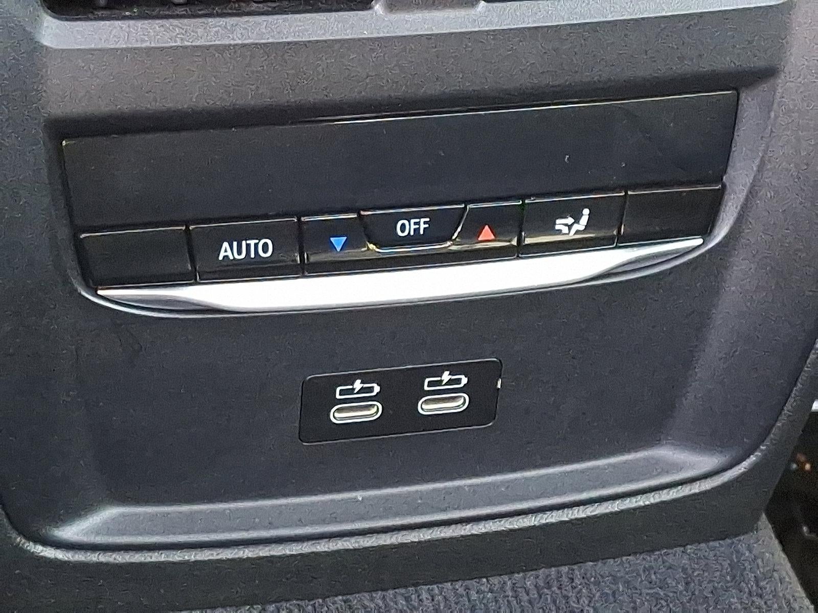 2023 BMW 330i xDrive Sedan