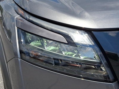 2023 Nissan Pathfinder SV 4WD