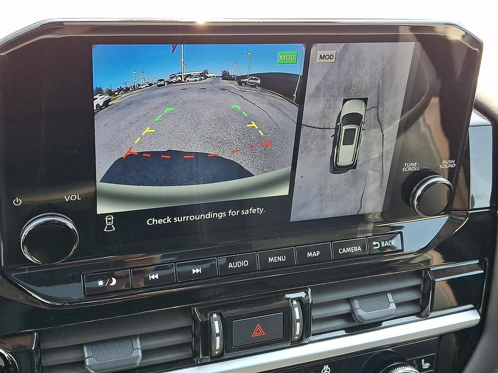 2025 Nissan Pathfinder Platinum 4WD