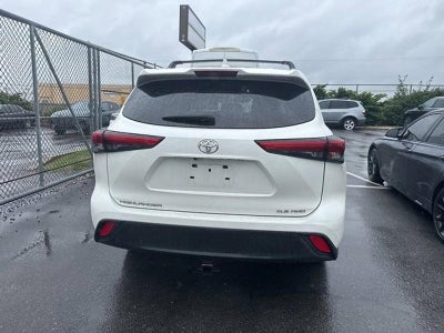 2021 Toyota Highlander XLE AWD (Natl)