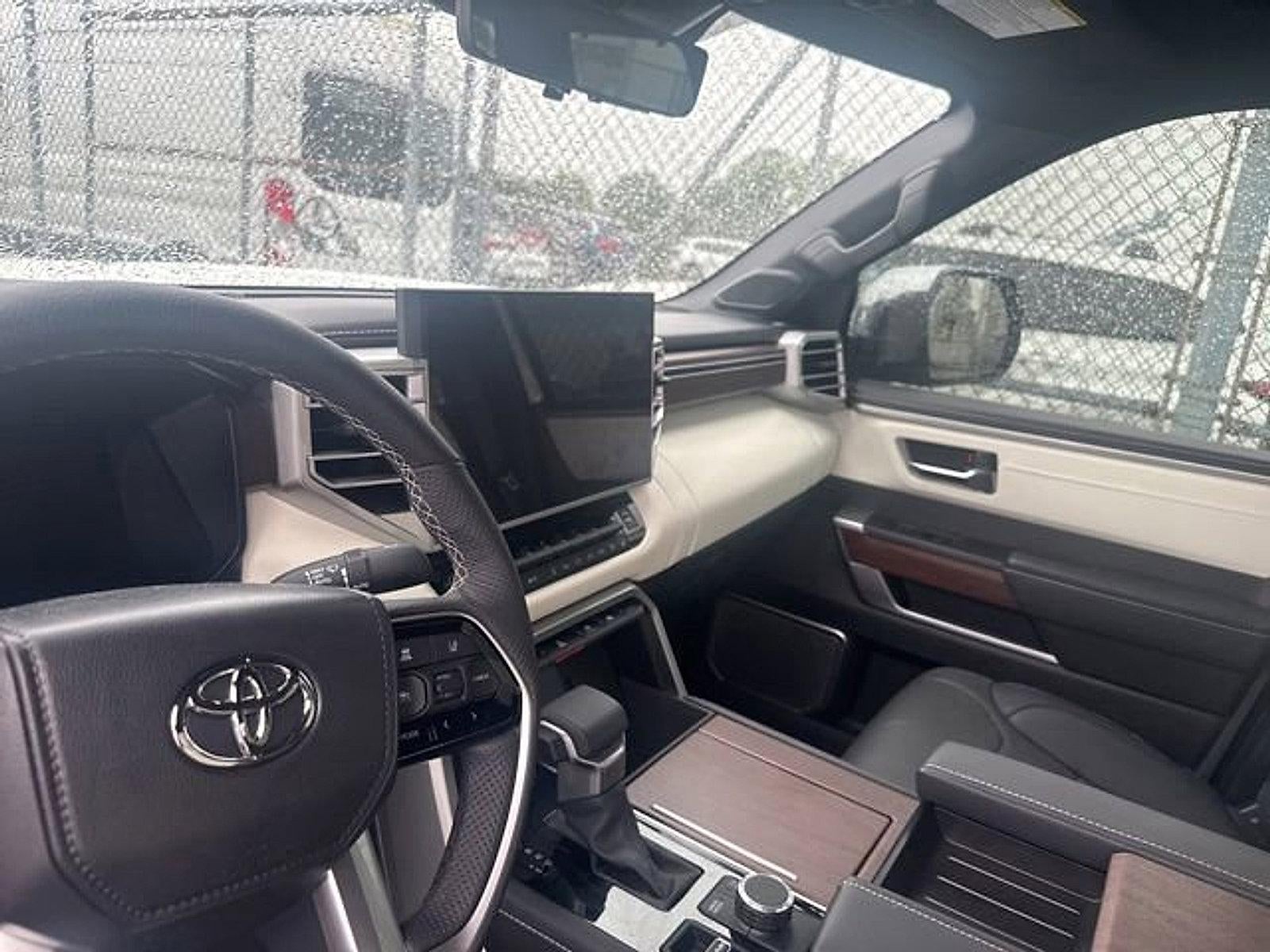 2025 Toyota Tundra 4WD 4WD Capstone Hybrid CrewMax 5.5' Bed (Natl)