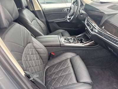 2023 BMW X7 xDrive40i Sports Activity Vehicle