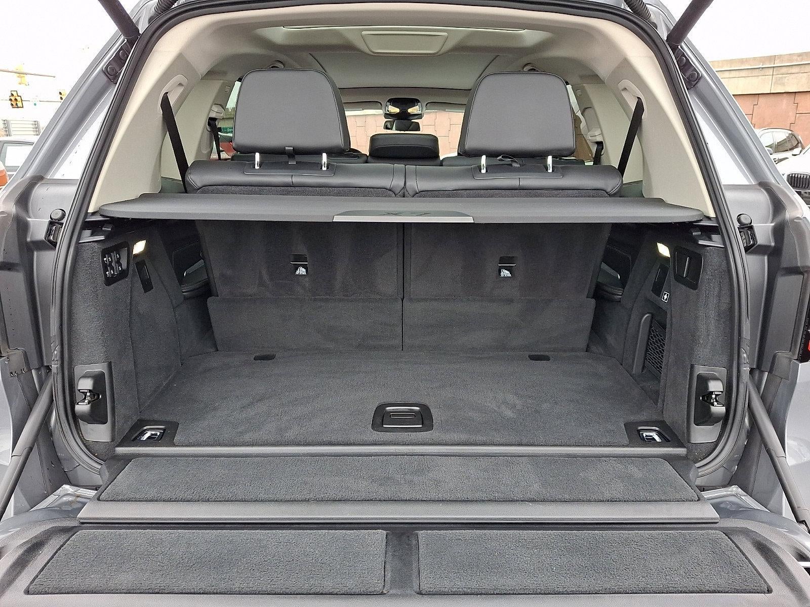 2023 BMW X7 xDrive40i Sports Activity Vehicle