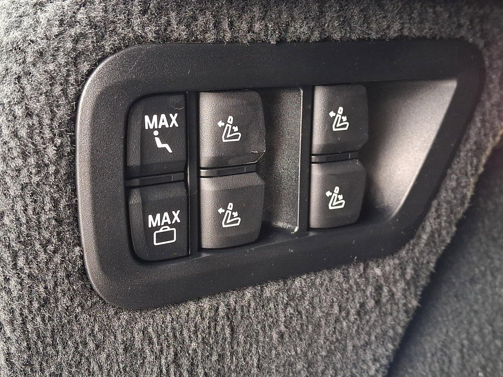 2023 BMW X7 xDrive40i Sports Activity Vehicle