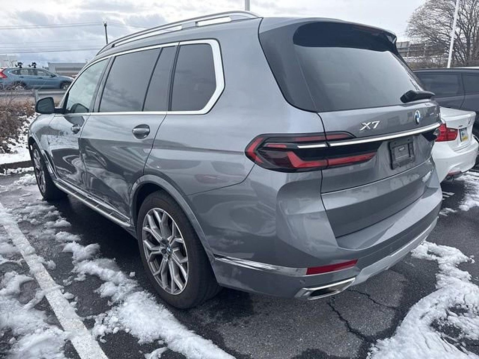 2023 BMW X7 xDrive40i Sports Activity Vehicle