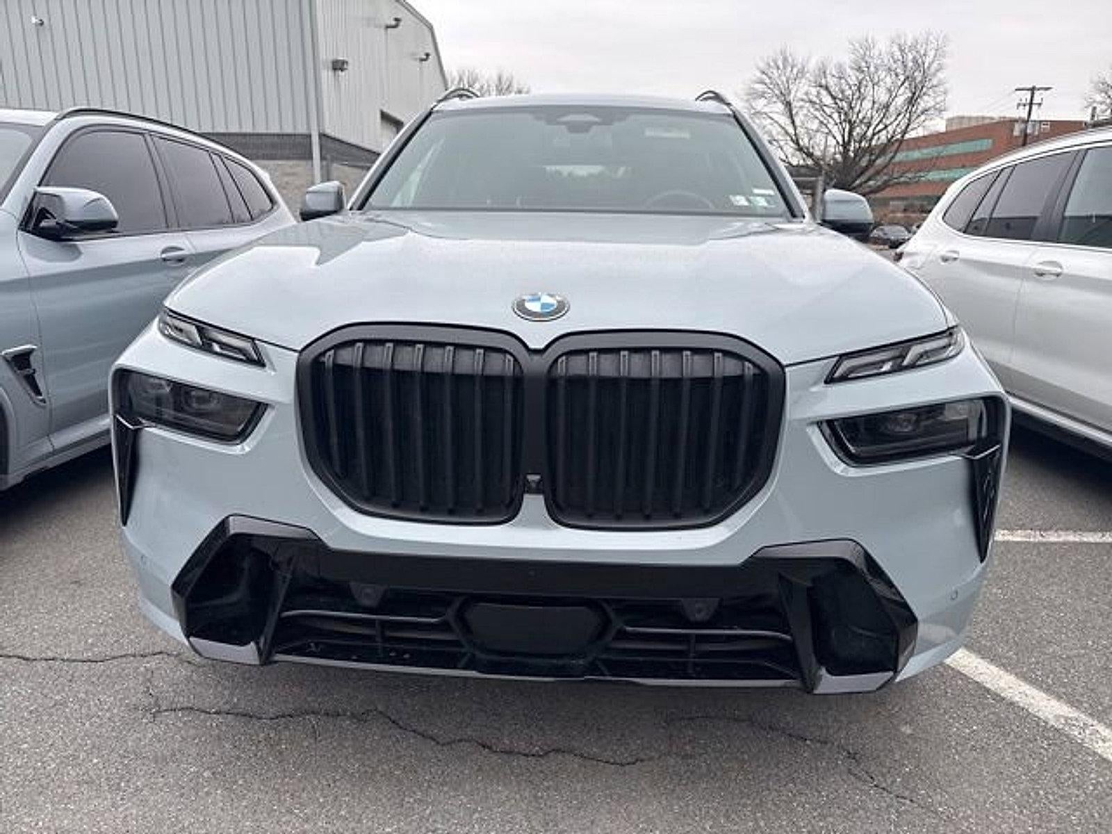 2024 BMW X7 xDrive40i Sports Activity Vehicle
