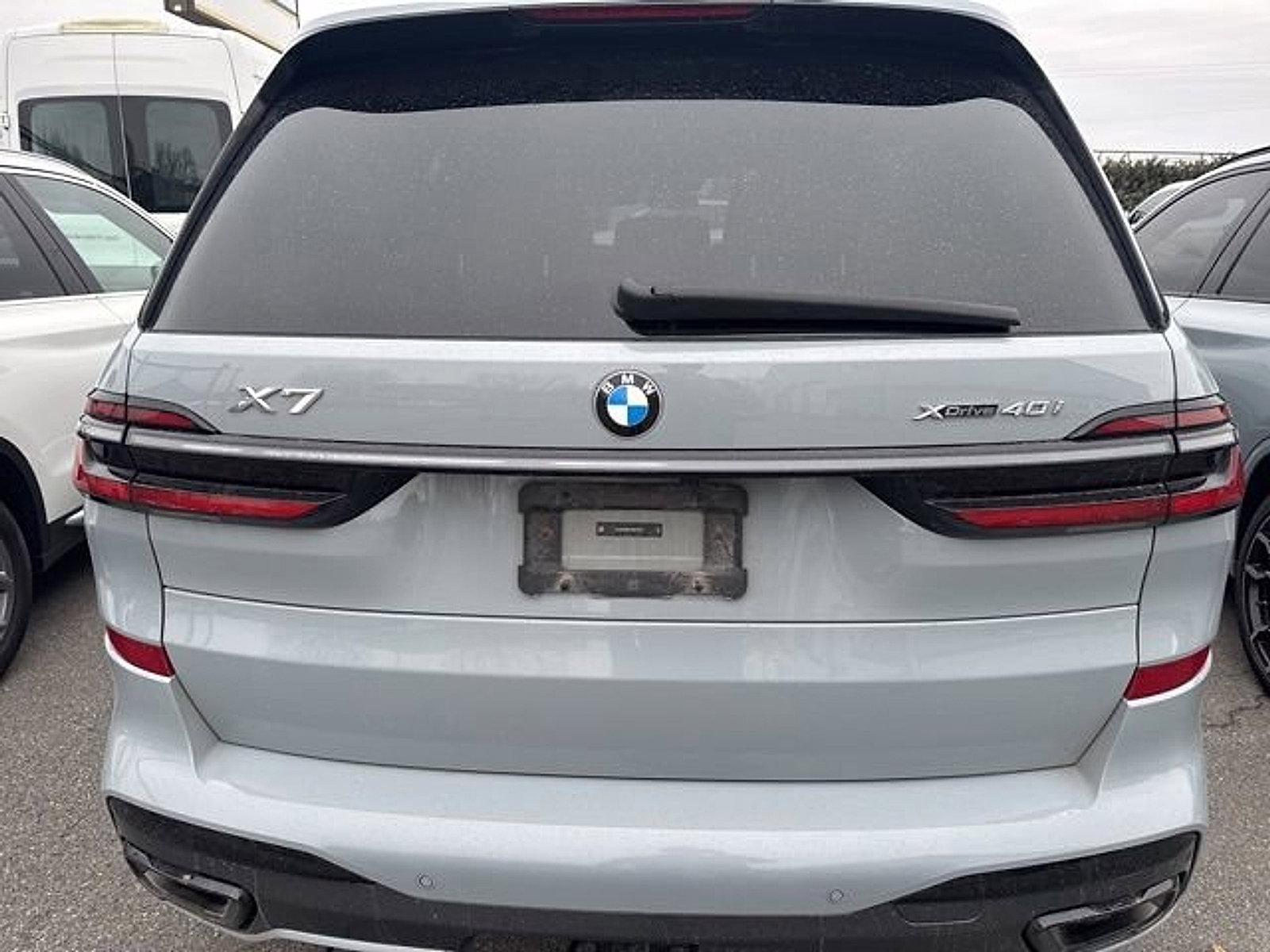 2024 BMW X7 xDrive40i Sports Activity Vehicle
